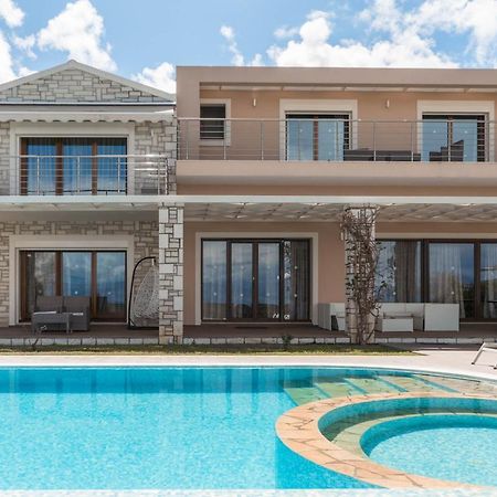 Luxury Villa Hera - Beachfront Rodas Exterior foto