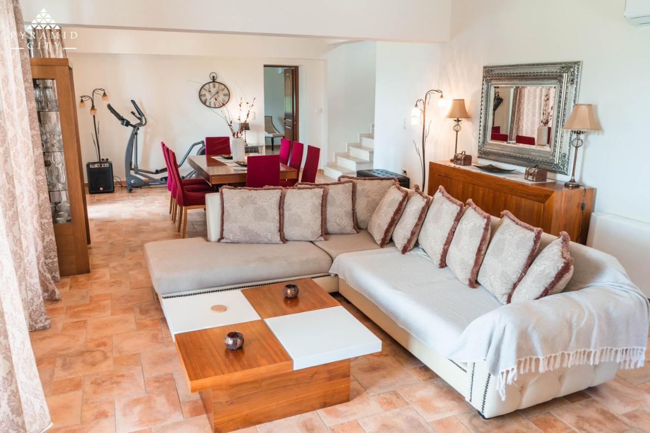 Luxury Villa Hera - Beachfront Rodas Exterior foto