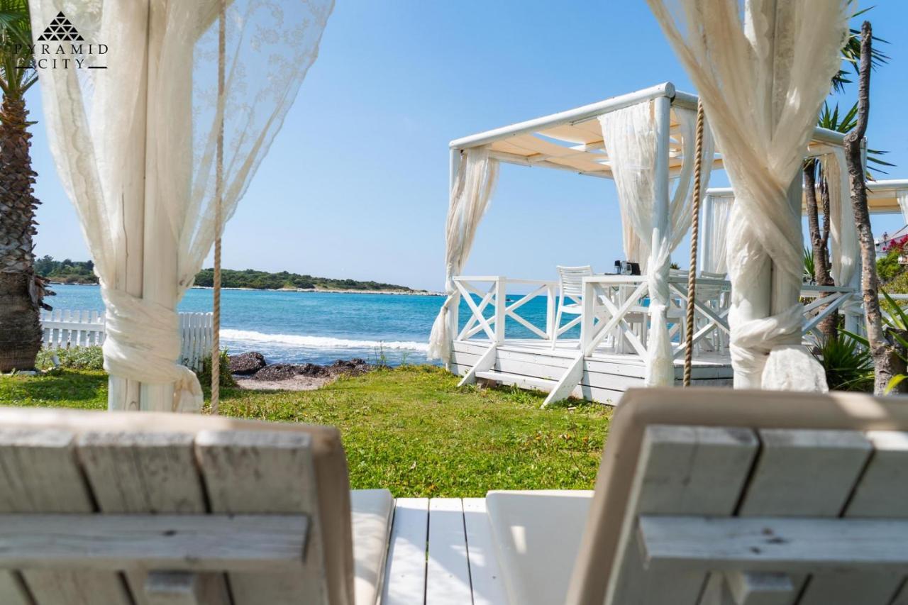 Luxury Villa Hera - Beachfront Rodas Exterior foto